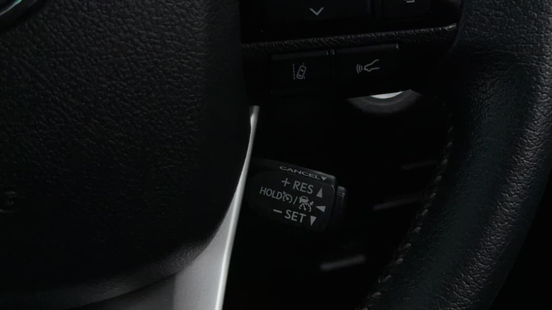 2022 Toyota Hilux Sr5 (4x4), Automatic, 80428 km, Cruise Control