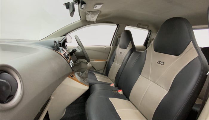 2014 Datsun Go T, Petrol, Manual, 19,696 km, Right Side Front Door Cabin