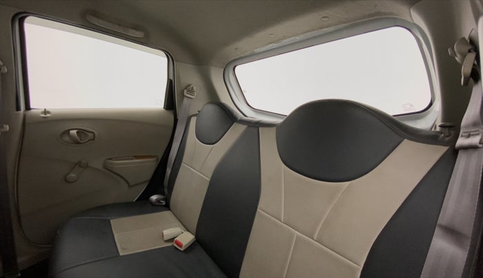 2014 Datsun Go T, Petrol, Manual, 19,696 km, Right Side Rear Door Cabin