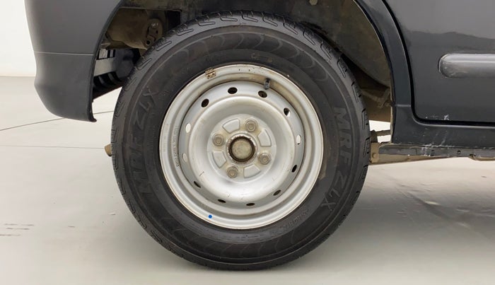 2011 Maruti Alto LXI, Petrol, Manual, 56,467 km, Right Rear Wheel