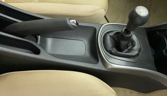 2015 Honda City 1.5L I-VTEC V MT, Petrol, Manual, 43,831 km, Gear Lever