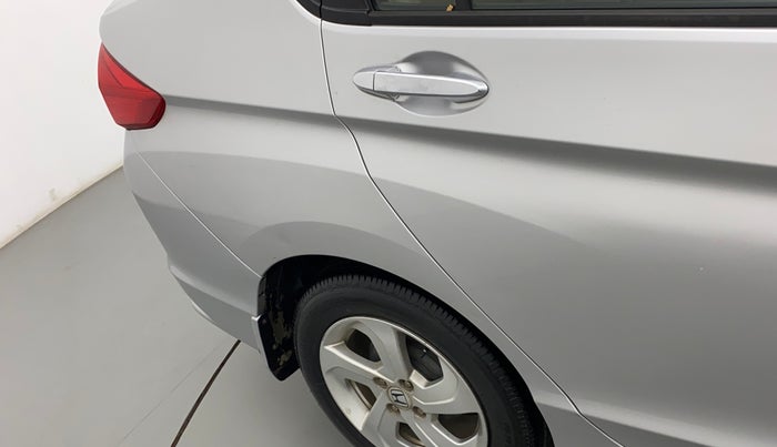 2015 Honda City 1.5L I-VTEC V MT, Petrol, Manual, 43,831 km, Right quarter panel - Slightly dented