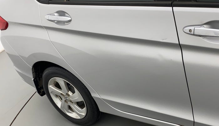 2015 Honda City 1.5L I-VTEC V MT, Petrol, Manual, 43,831 km, Right rear door - Slightly dented