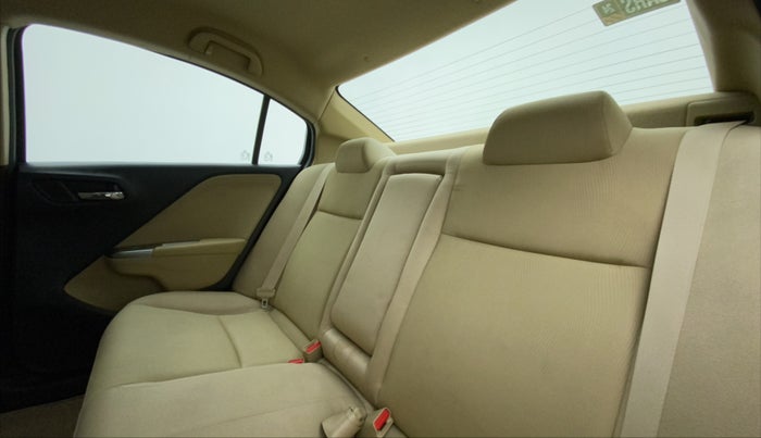 2015 Honda City 1.5L I-VTEC V MT, Petrol, Manual, 43,831 km, Right Side Rear Door Cabin