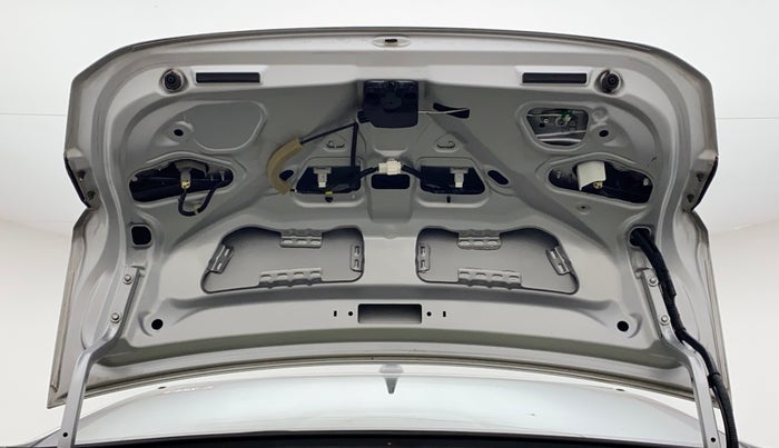 2015 Honda City 1.5L I-VTEC V MT, Petrol, Manual, 43,831 km, Boot Door Open