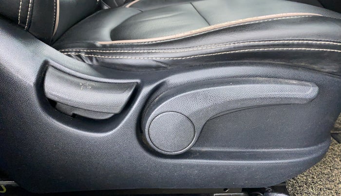 2018 Hyundai Creta 1.4 E PLUS CRDI, Diesel, Manual, 63,676 km, Driver Side Adjustment Panel