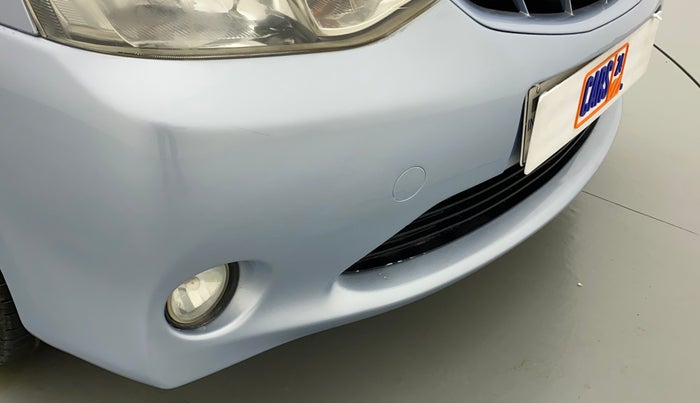 2011 Toyota Etios VX, Petrol, Manual, 76,468 km, Front bumper - Paint has minor damage