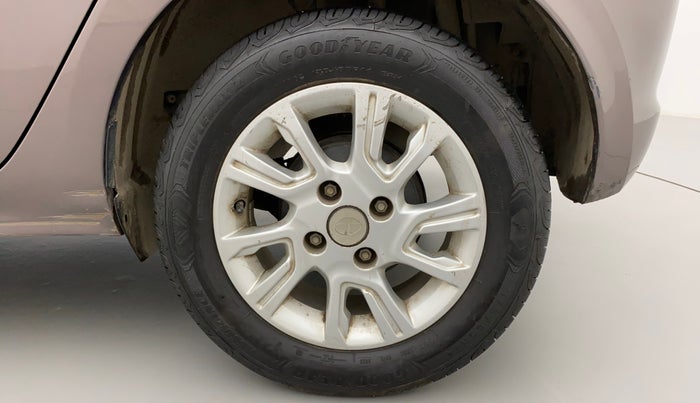 2016 Tata Tiago XZ PETROL, Petrol, Manual, 38,971 km, Left Rear Wheel