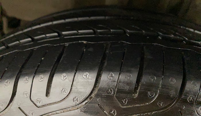 2016 Tata Tiago XZ PETROL, Petrol, Manual, 38,971 km, Right Rear Tyre Tread