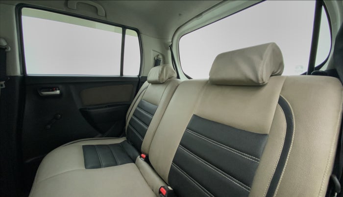 2015 Maruti Wagon R 1.0 LXI, Petrol, Manual, 67,139 km, Right Side Rear Door Cabin