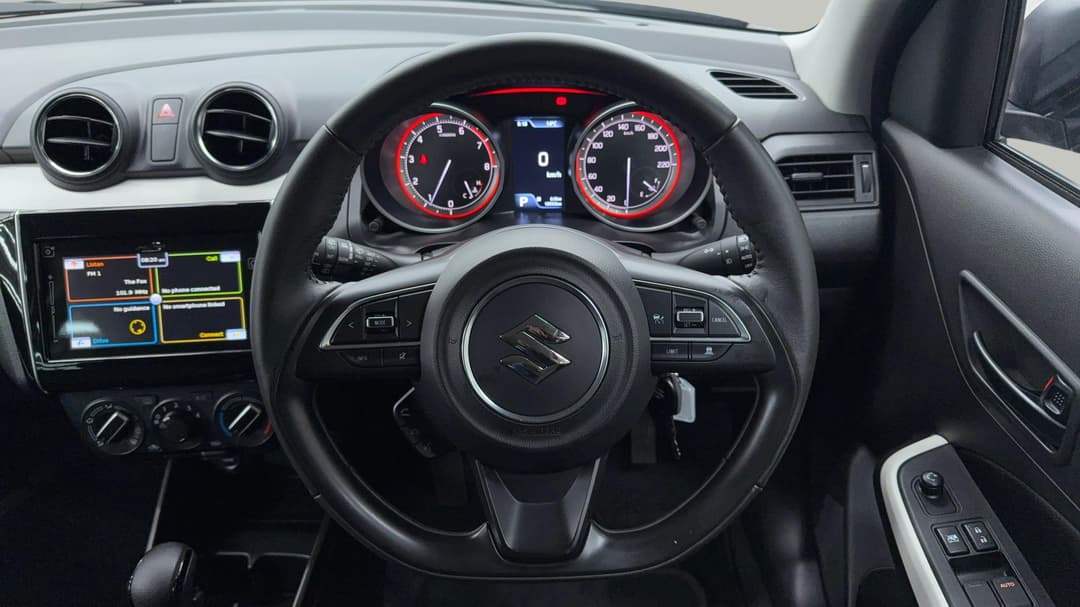 2023 Suzuki Swift Gl Navi Plus, Automatic, 18593 km, Steering Wheel Close-up