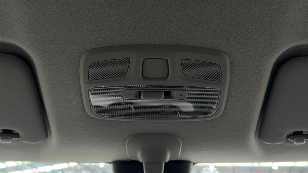 2023 Suzuki Swift Gl Navi Plus, Automatic, 18593 km, On-Roof Controls/Sunglass holder