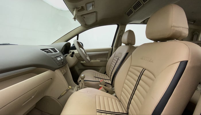 2013 Maruti Ertiga VDI ABS, Diesel, Manual, Right Side Front Door Cabin