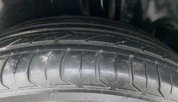 2013 Maruti Ertiga VDI ABS, Diesel, Manual, Left Rear Tyre Tread