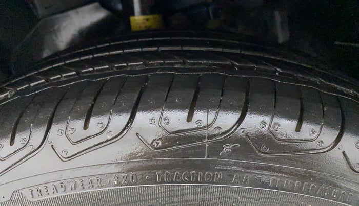 2019 Ford Ecosport TITANIUM + 1.5L DIESEL, Diesel, Manual, 57,382 km, Left Front Tyre Tread