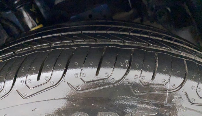 2019 Ford Ecosport TITANIUM + 1.5L DIESEL, Diesel, Manual, 57,382 km, Right Front Tyre Tread