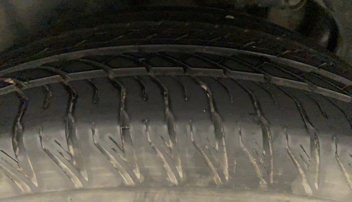 2021 Tata Safari XZ PLUS, Diesel, Manual, 16,512 km, Right Rear Tyre Tread