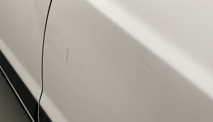 2016 Hyundai Grand i10 ASTA 1.2 (O) VTVT, Petrol, Manual, 33,893 km, Rear left door - Minor scratches