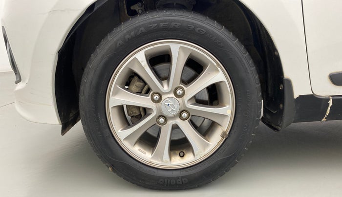 2016 Hyundai Grand i10 ASTA 1.2 (O) VTVT, Petrol, Manual, 33,893 km, Left Front Wheel