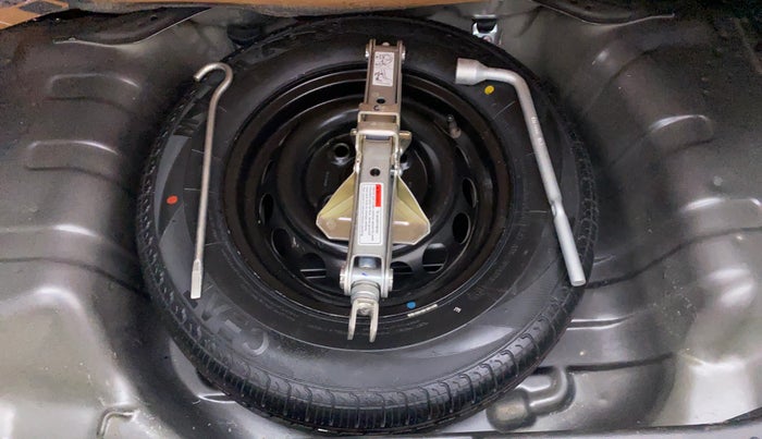2019 Maruti Alto VXI, Petrol, Manual, 17,777 km, Spare Tyre
