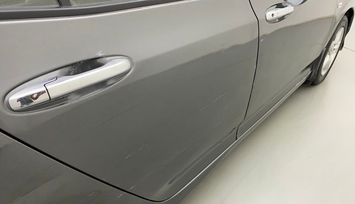 2010 Honda City 1.5L I-VTEC V MT, Petrol, Manual, 62,545 km, Right rear door - Slightly dented