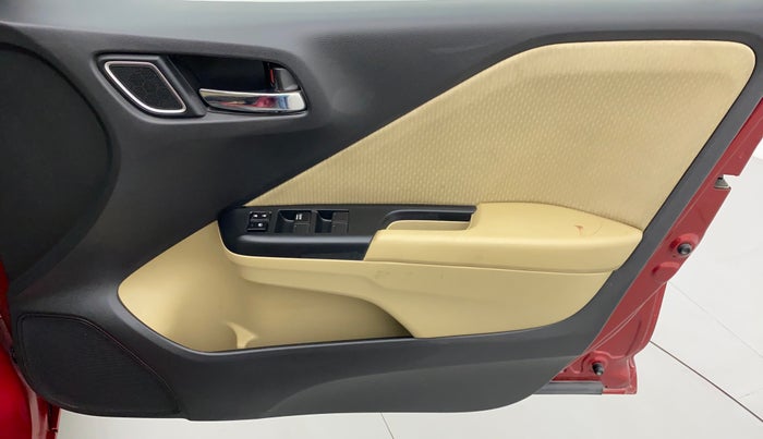 2019 Honda City V MT PETROL, Petrol, Manual, 38,185 km, Driver Side Door Panels Control