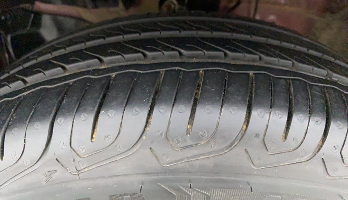 2019 Honda City V MT PETROL, Petrol, Manual, 38,185 km, Left Front Tyre Tread