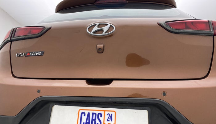 2015 Hyundai i20 Active 1.2 S, Petrol, Manual, 72,534 km, Dicky (Boot door) - Minor scratches
