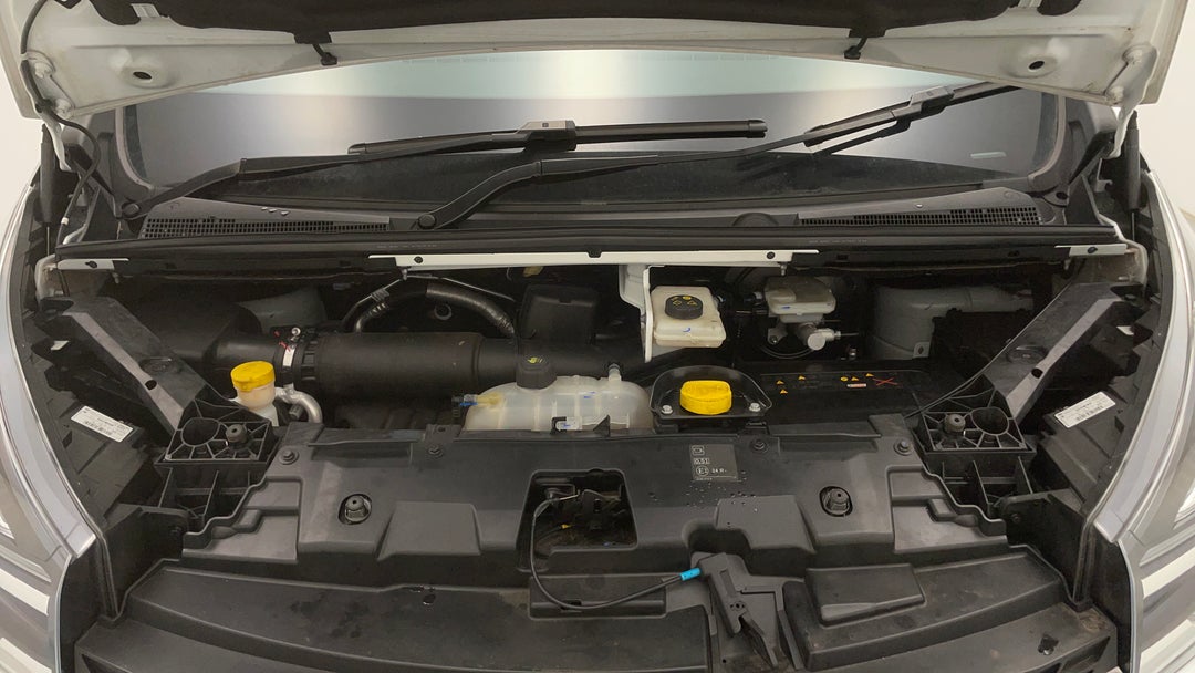 Open Bonnet (Engine)