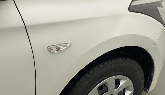 2014 Hyundai Elite i20 MAGNA 1.2, Petrol, Manual, 60,607 km, Right fender - Minor scratches