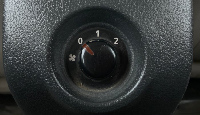 2012 Renault Duster RXZ DIESEL 110, Diesel, Manual, 1,26,141 km, Rear AC Temperature Control