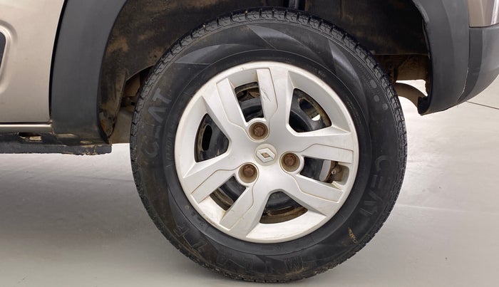 2016 Renault Kwid RXT, Petrol, Manual, 36,375 km, Left Rear Wheel