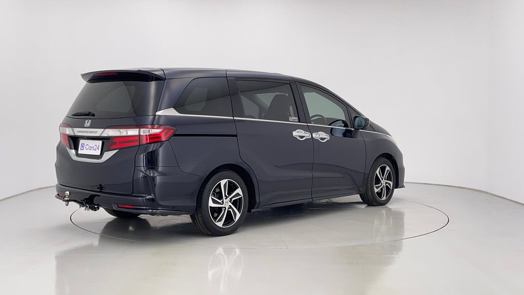 2017 Honda Odyssey Vti-l, Automatic, 90982 km, Right Back Diagonal (45- Degree) View