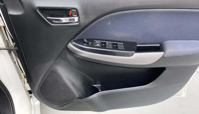 2021 Toyota Glanza G MT PETROL, Petrol, Manual, 30,581 km, Driver Side Door Panels Control