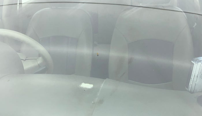 2014 Maruti Ertiga LXI, Petrol, Manual, 73,678 km, Front windshield - Minor spot on windshield