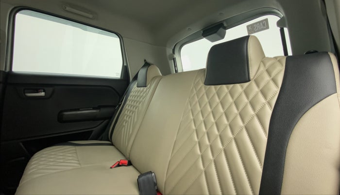 2021 Maruti New Wagon-R VXI 1.0, Petrol, Manual, 22,415 km, Right Side Rear Door Cabin