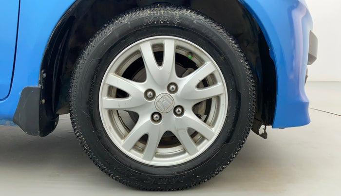 2012 Honda Brio 1.2 V MT I VTEC, Petrol, Manual, 58,839 km, Right Front Tyre