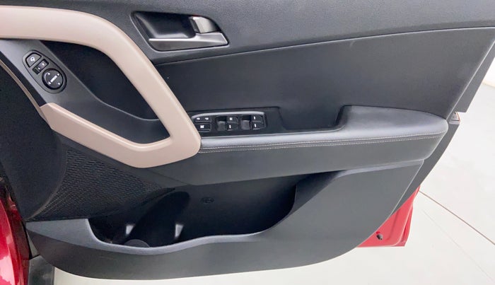 2016 Hyundai Creta 1.6 SX (O) CRDI, Diesel, Manual, 48,662 km, Driver Side Door Panels Control