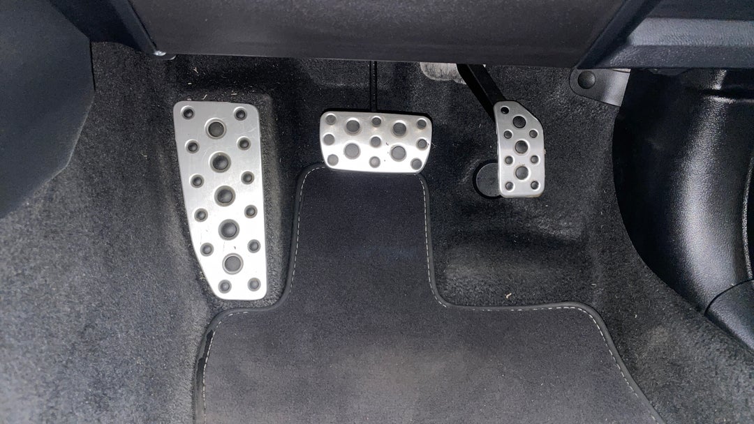 Pedals and Footmat