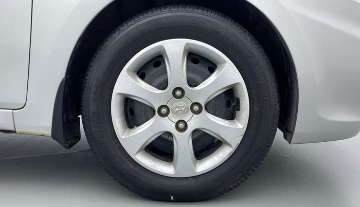 2014 Hyundai Verna FLUIDIC 1.4 CRDI, Diesel, Manual, 25,774 km, Right Front Wheel