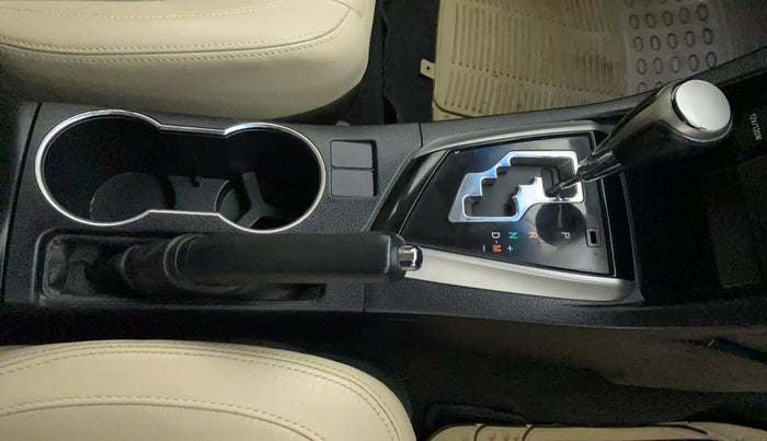 2014 Toyota Corolla Altis VL CVT PETROL, Petrol, Automatic, 59,412 km, Gear Lever