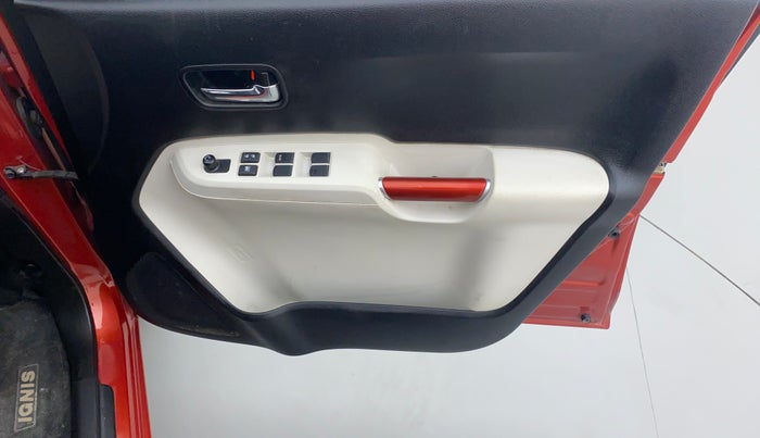 2018 Maruti IGNIS DELTA 1.2 K12, Petrol, Manual, 32,068 km, Driver Side Door Panels Control