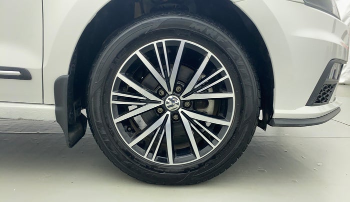 2020 Volkswagen Vento HIGHLINE 1.0 AT, Petrol, Automatic, 17,772 km, Right Front Tyre