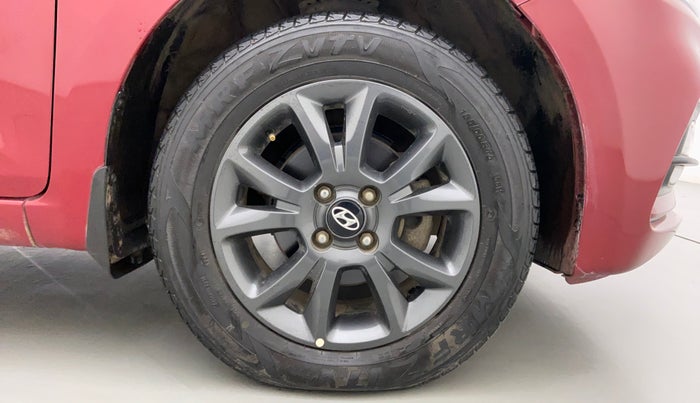 2018 Hyundai Elite i20 ASTA 1.2, CNG, Manual, 18,990 km, Right Front Wheel