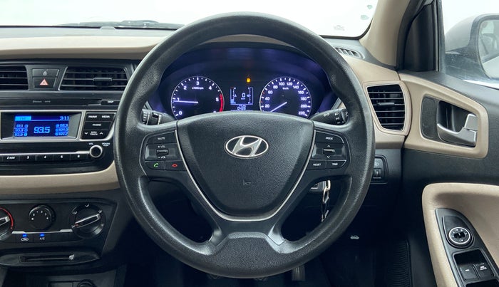 2014 Hyundai Elite i20 MAGNA 1.4 CRDI, Diesel, Manual, 39,370 km, Steering Wheel Close Up