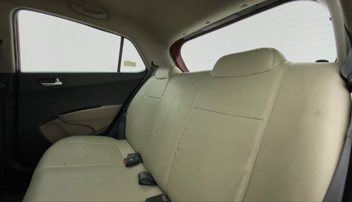 2015 Hyundai Grand i10 SPORTZ 1.2 KAPPA VTVT, Petrol, Manual, 49,312 km, Right Side Rear Door Cabin