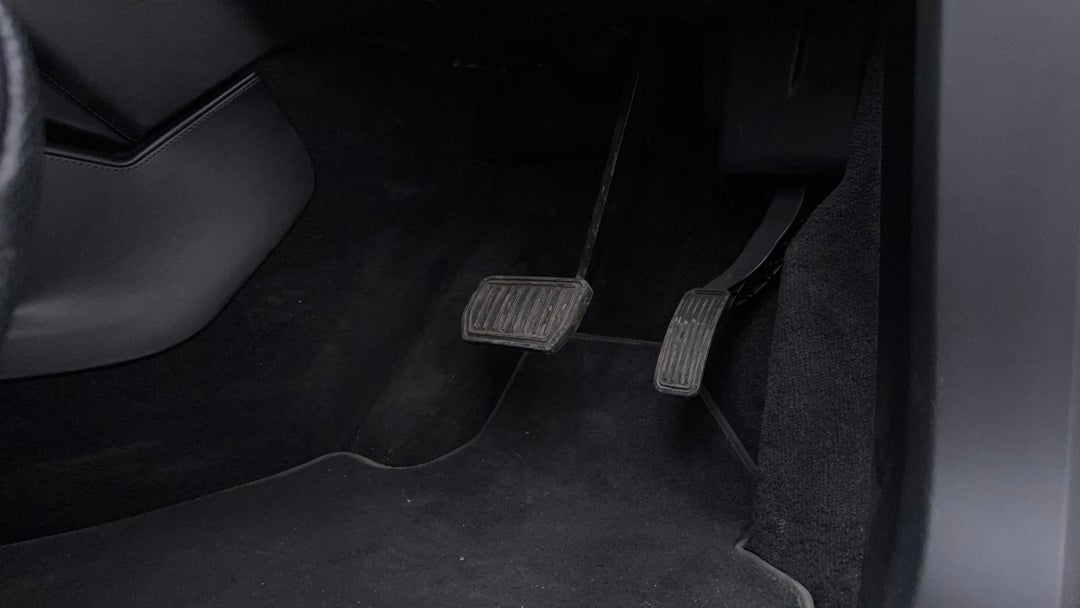 Pedals and Footmat