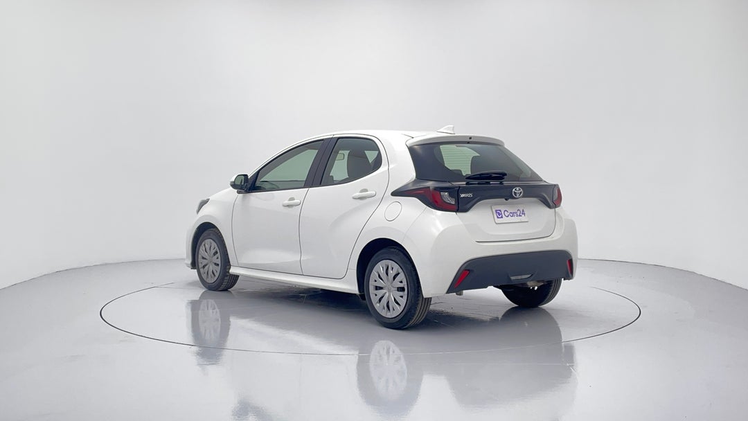 Left Back Diagonal (45- Degree) View