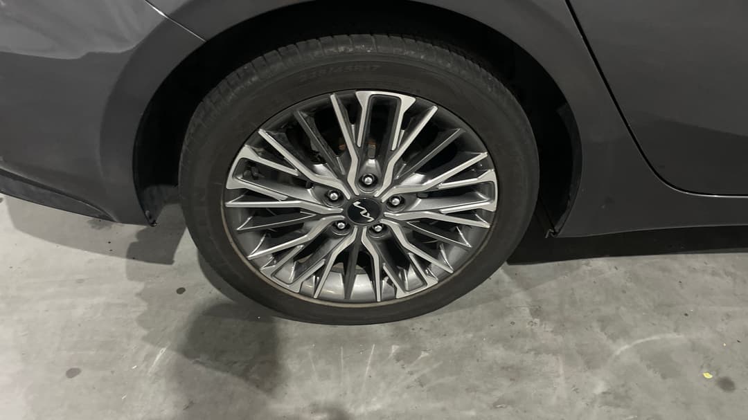 2021 Kia Cerato Sport, Automatic, 69903 km, Right Rear Wheel