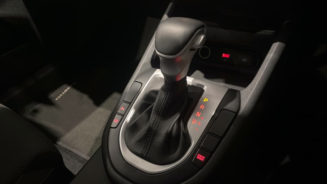 2021 Kia Cerato Sport, Automatic, 69903 km, Gear Lever 